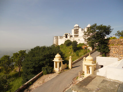 Sajjangarh Fort, Udaipur (Rajasthan).
